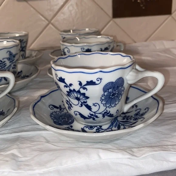 Blue Danube | Dining | Vintage Set Of 6 Blue Danube Tea Cup Saucer Set |  Poshmark